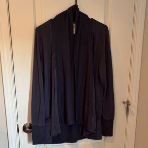 Athleta Dark Blue Pranayama Wrap